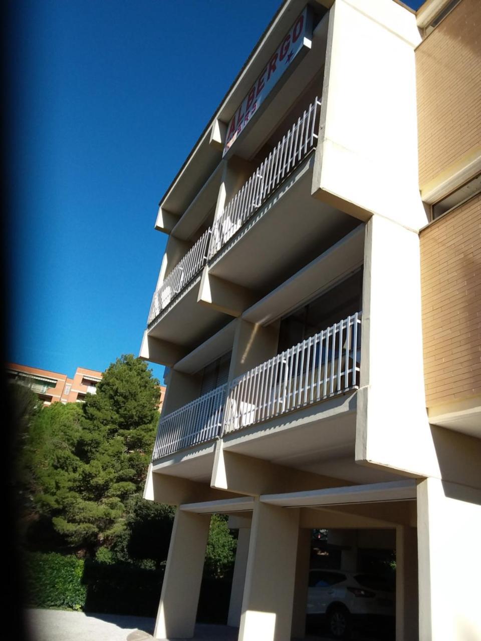 Albergo Nyers Perugia Kültér fotó
