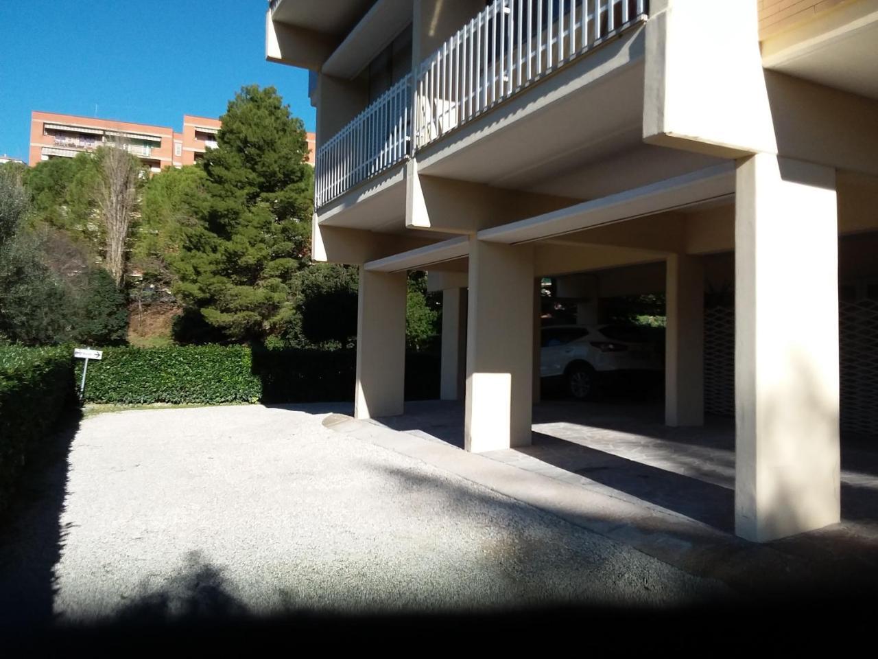 Albergo Nyers Perugia Kültér fotó